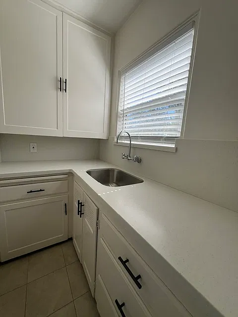 1 bed, $2,095 — Photo 4