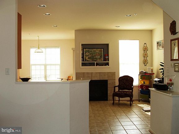 3rd image of 703 Tin Roof Ct
