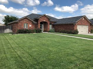 2628 Dogwood Ln, Pampa, TX 79065