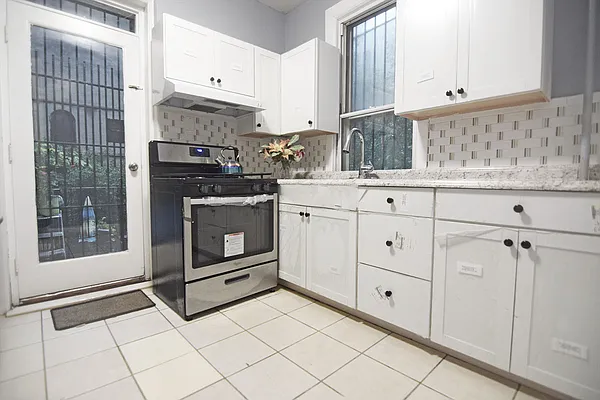 Rented by Foundation Realty Group | media 16