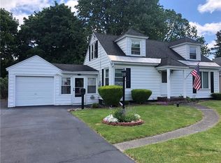 302 Marilyn Ave, North Syracuse, NY 13212