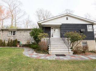 2 Old Army Rd, Scarsdale, NY 10583