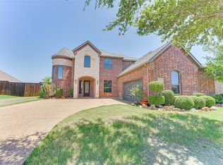 1128 Warbler Dr, Forney, TX 75126