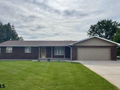 3518 Spruce Dr, Scottsbluff, NE, 69361
