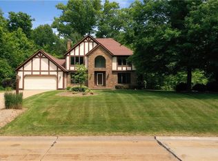 10615 Wyndtree Dr, Painesville, OH 44077