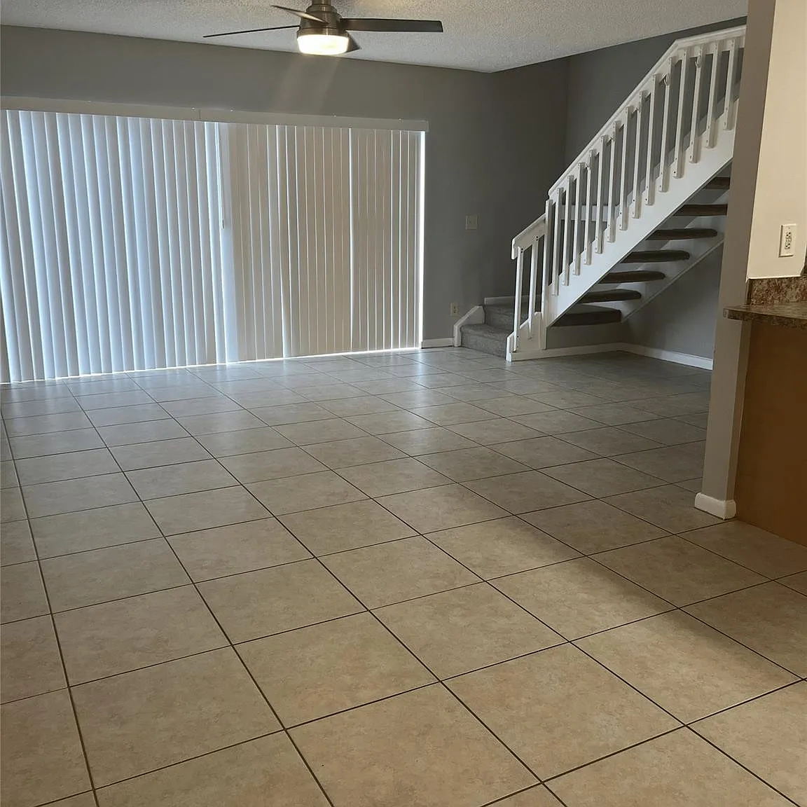 3 bed, 2.5 bath, 1473 sqft, $2,700 — Photo 3