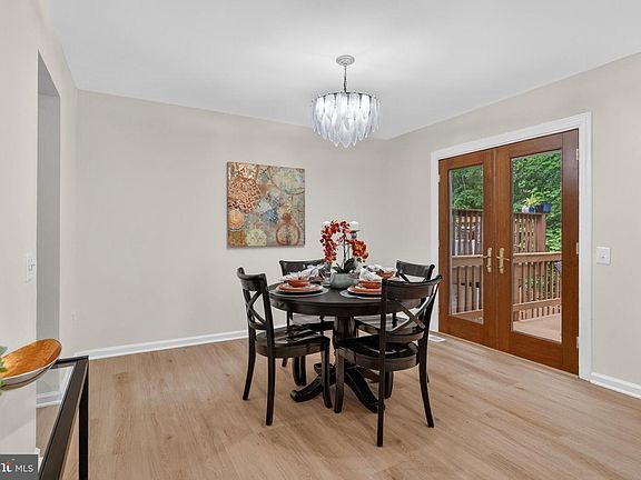 5th image of 5866 Wood Flower Ct