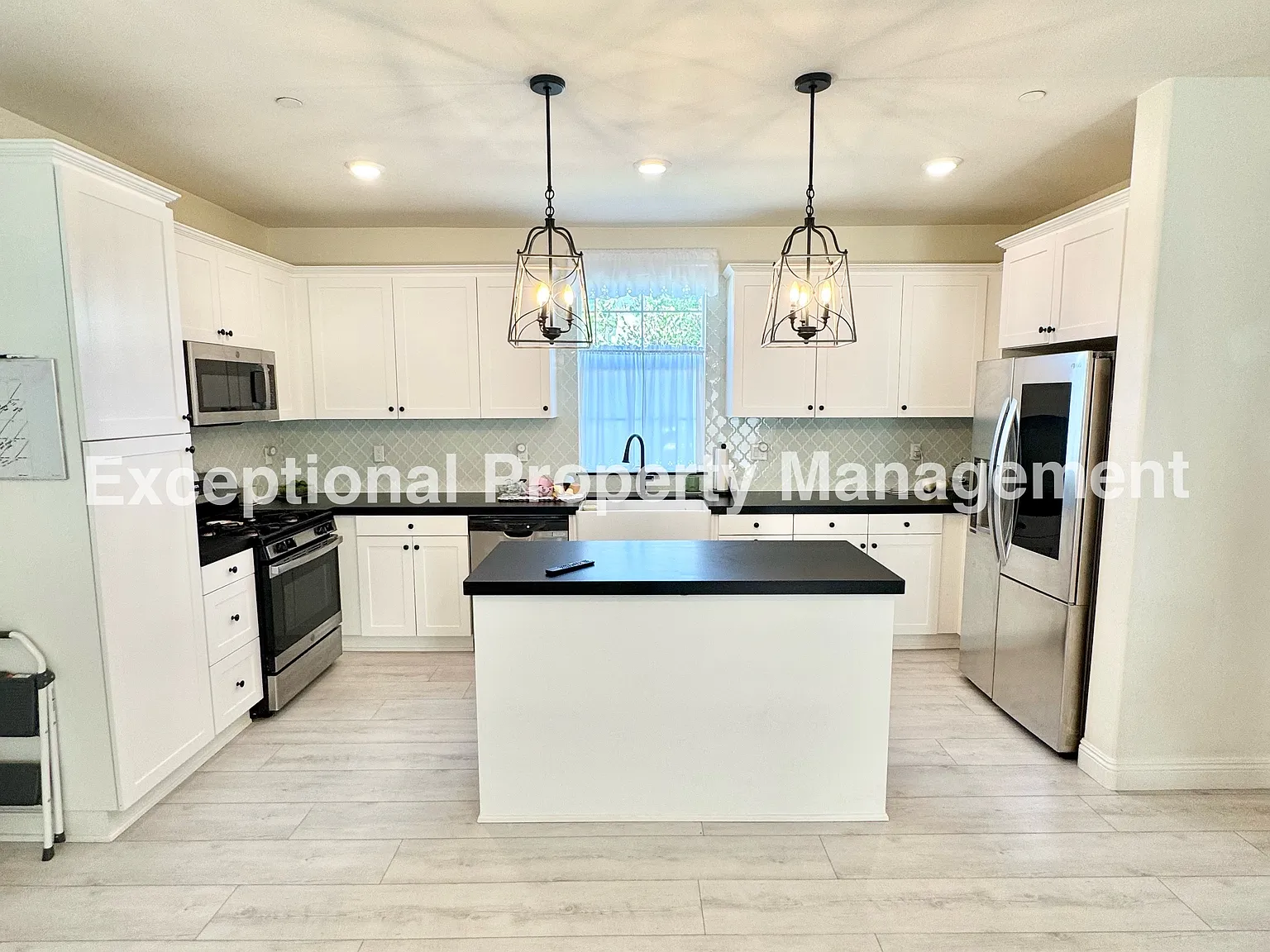 3 bed, 1801 sqft, $3,500 — Photo 4