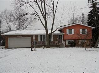 1621 Raywood Rd, Alliance, OH 44601