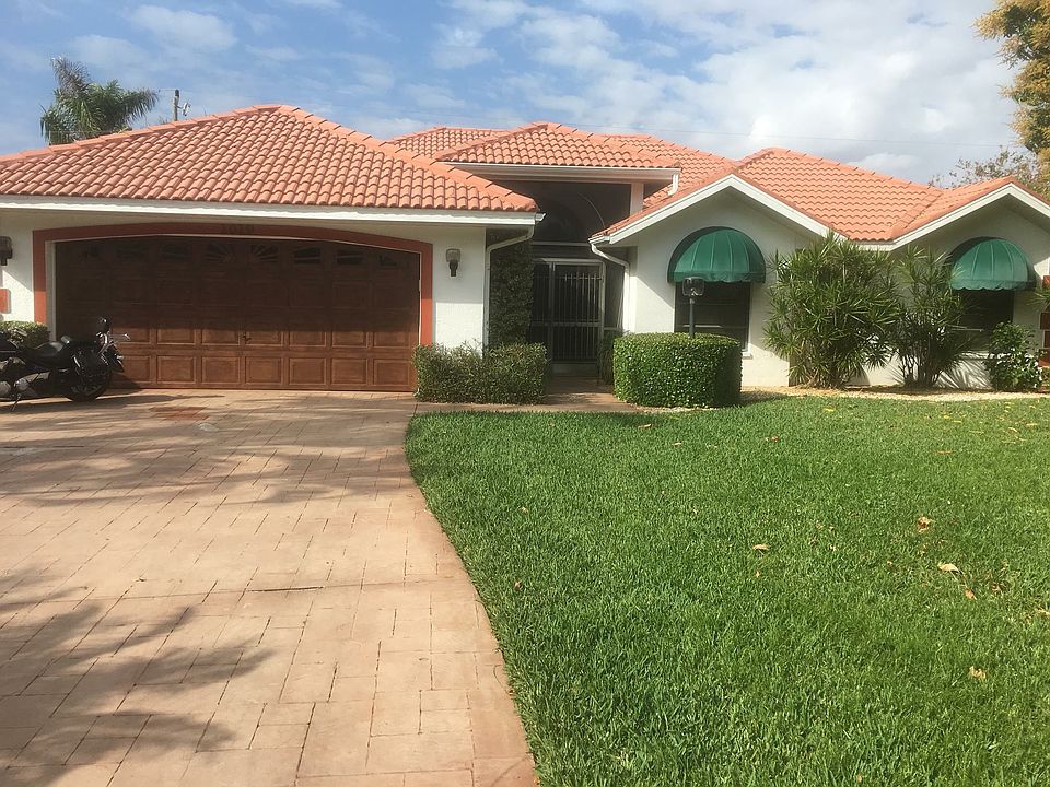 1st image of 1019 SW 56th St