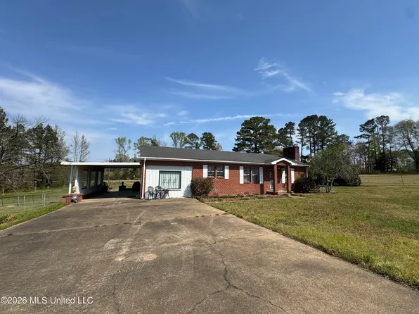 3656 Mississippi Pkwy #16, Canton, MS 39046