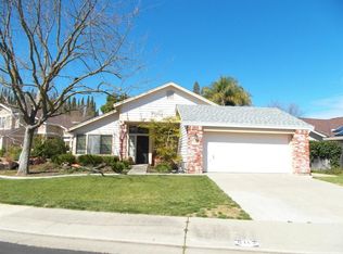 6113 Laguna Cedar Ct, Elk Grove, CA 95758
