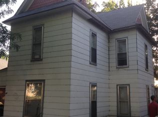 418 S D St, Arkansas City, KS 67005