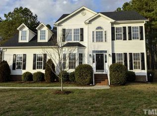 1009 Edenburghs Keep Dr, Knightdale, NC 27545