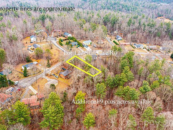 4th image of Staircase Rd