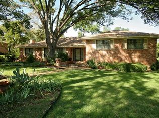 3113 Ridgedale Dr, Garland, TX 75041