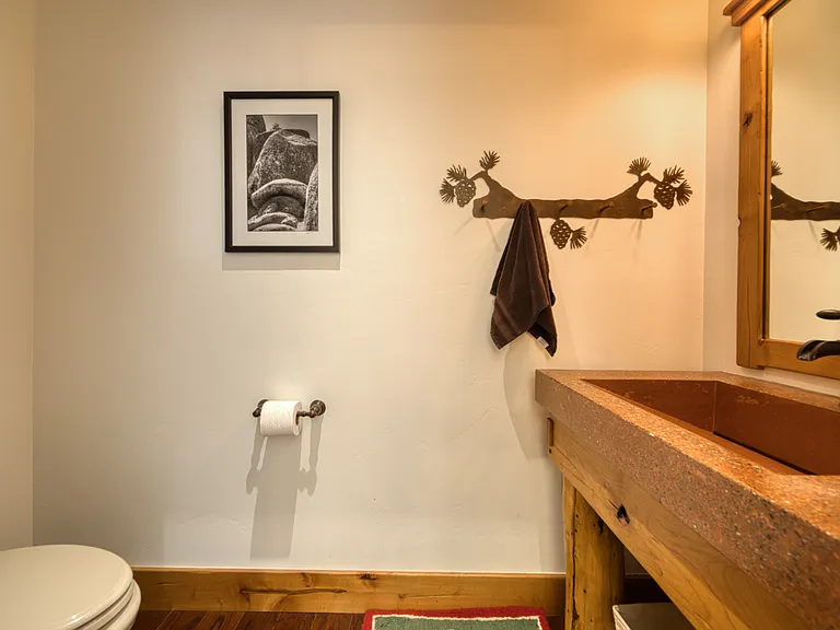144 Chipmunk St #1 — Photo 11