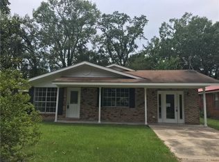 595 S 6th St, Ponchatoula, LA 70454