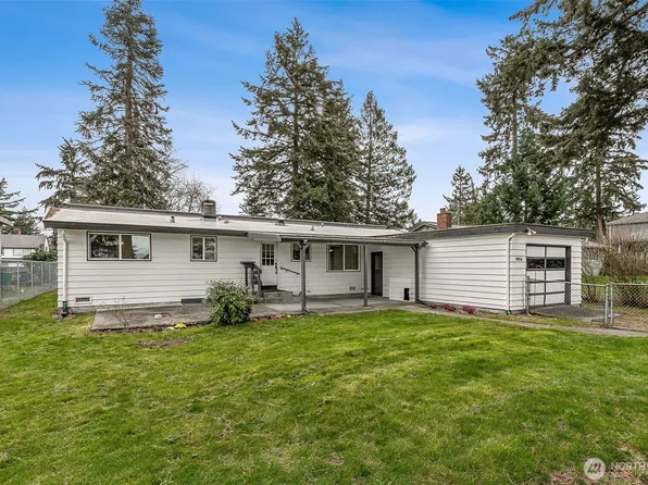18034 Occidental Avenue S, Burien, WA 98148