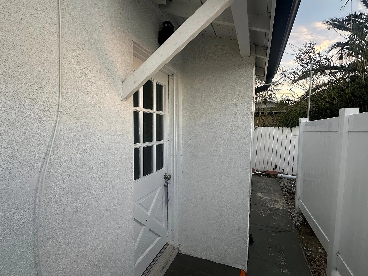 1 bed, 500 sqft, $2,100 — Photo 2