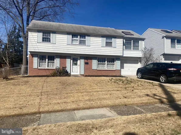 7445 Wyndam Rd, Pennsauken, NJ 08109