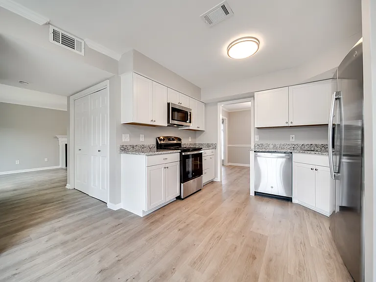 344 N Birchwood Dr — Photo 25