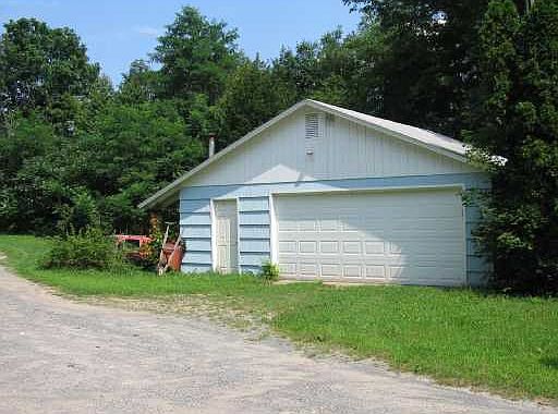 2nd image of 23 Lindberg Ave