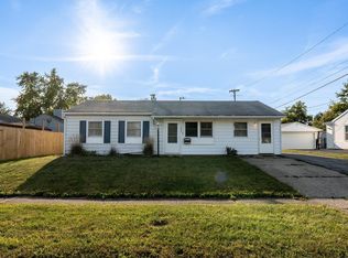 404 Center Dr, Frankfort, IN 46041