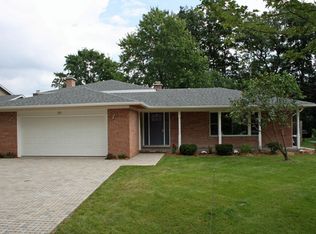 1219 Ardmoor Ave, Ann Arbor, MI 48103