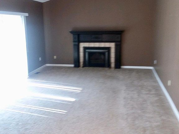 4th image of 6585 Horncliffe Ct