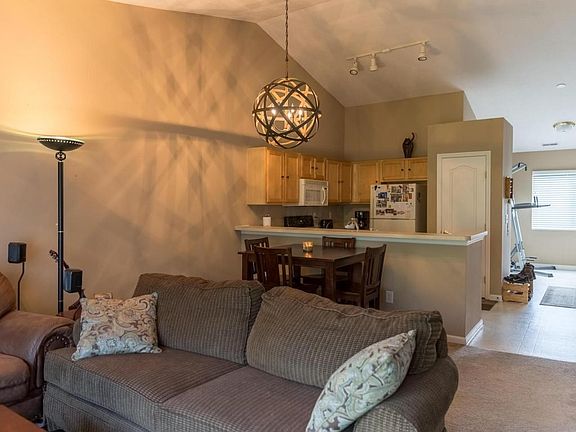 4th image of 6378 Edgecreek Ln