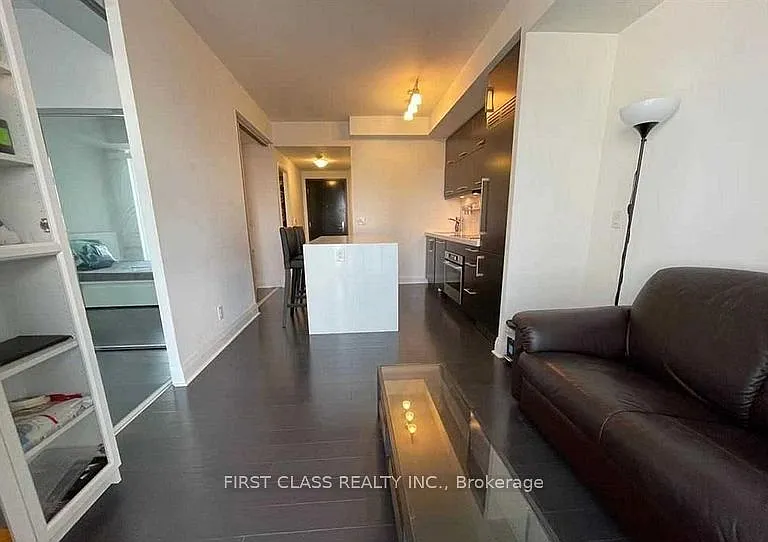 1080 Bay St #3109 — Photo 3