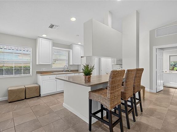 2nd image of 15413 Orlanda DR