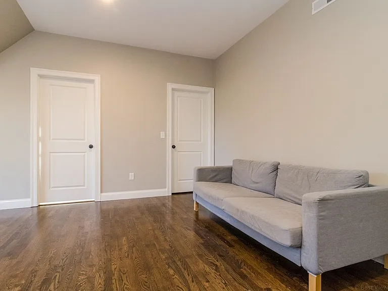 718 Main St #718 — Photo 26