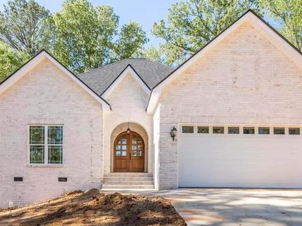 186 River Ridge Dr, Hawkinsville, GA 31036