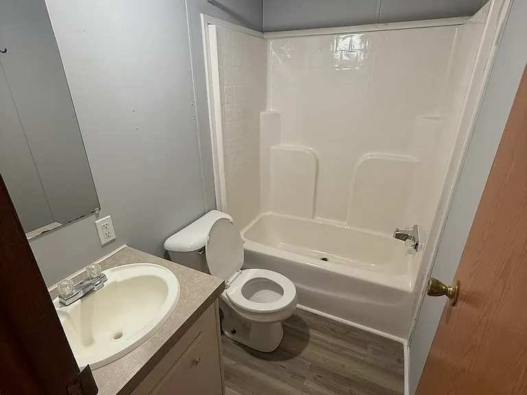 214 Wythe Creek Rd #121 — Photo 13