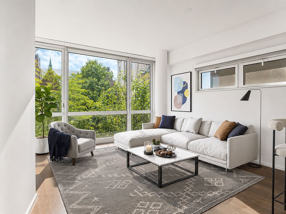 1st image of 202 8th St APT 3A