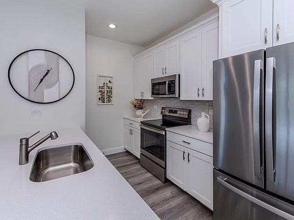 5th image of 117 Clifton Way