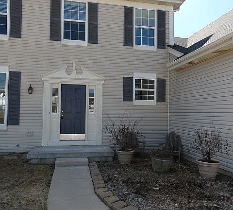 2nd image of 326 Chautauqua Ln
