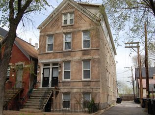 2114 W Lyndale St APT 1R, Chicago, IL 60647