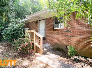 13 Donnan Rd APT F, Taylors, SC 29687