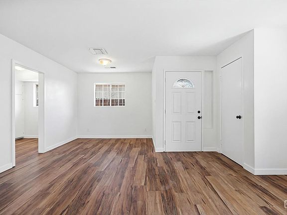 3rd image of 314 Monterey St