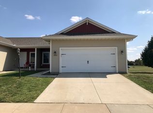 3333 Boulder Ridge Dr, Champaign, IL 61822