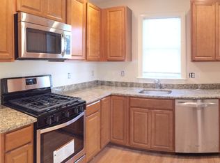 31 Fifield St, Watertown, MA 02472