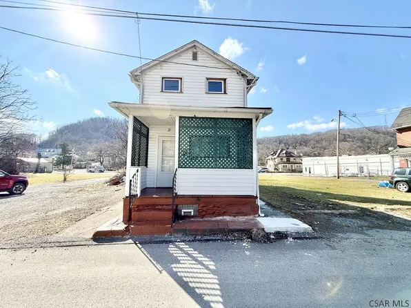 736 Kennedy Ave, Johnstown, PA 15901