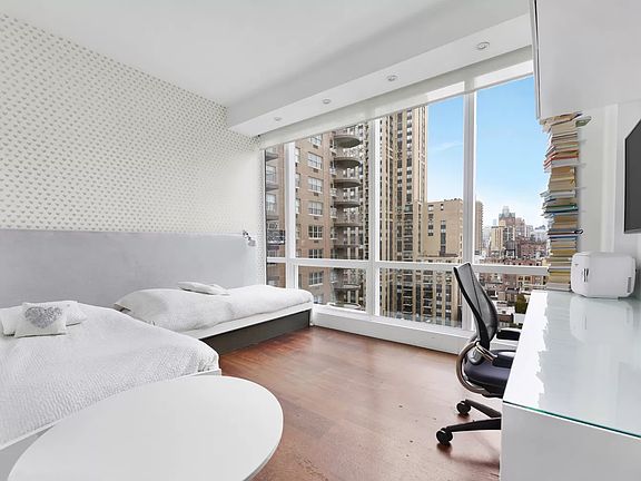 5th image of 151 E 85th St #15HJ