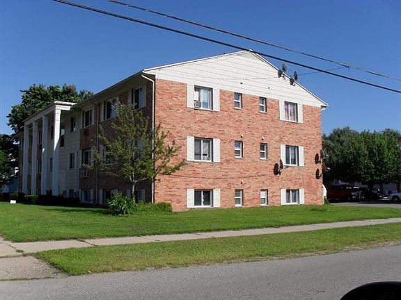 4th image of 533 W 20th St