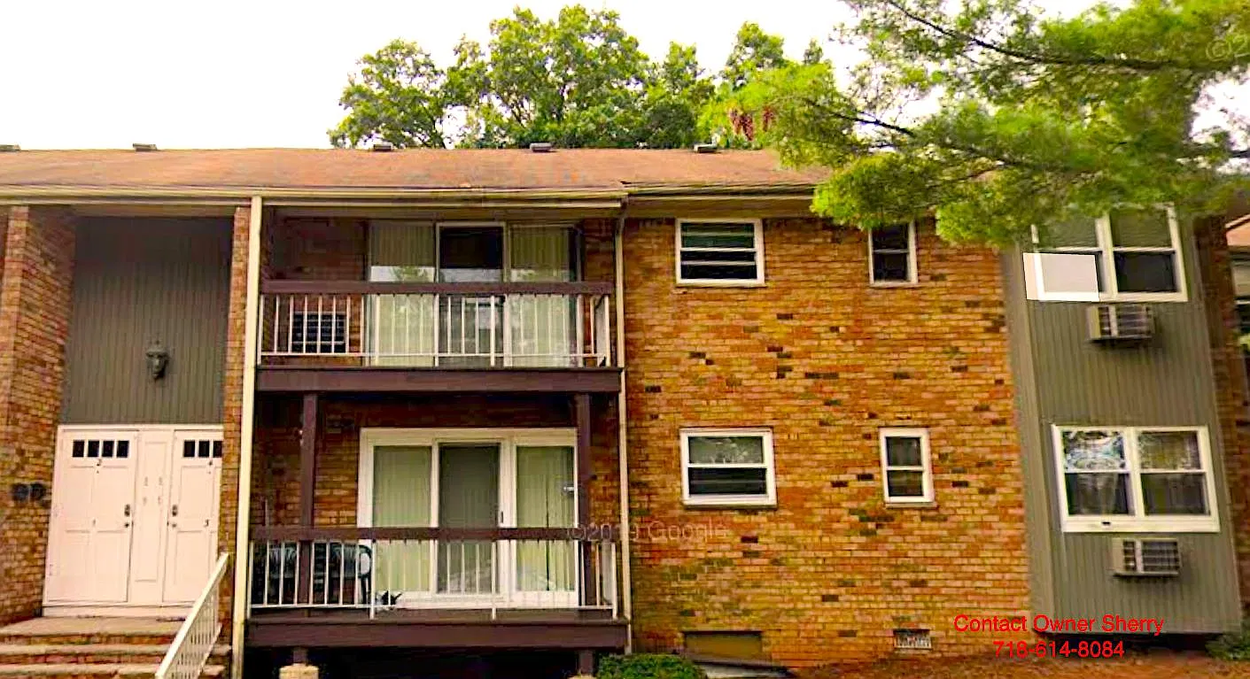 1 bed, 900 sqft, $1,945 — Photo 1