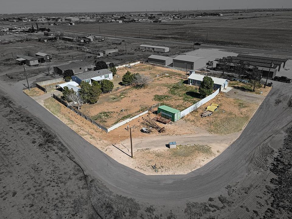 1st image of 1300 S County Rd #1100