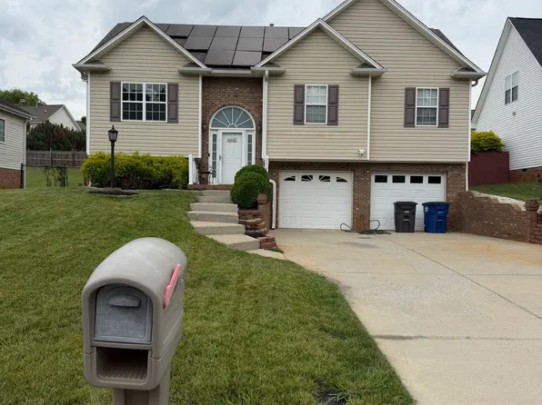 230 Sedge Meadow Dr, Winston Salem, NC 27107
